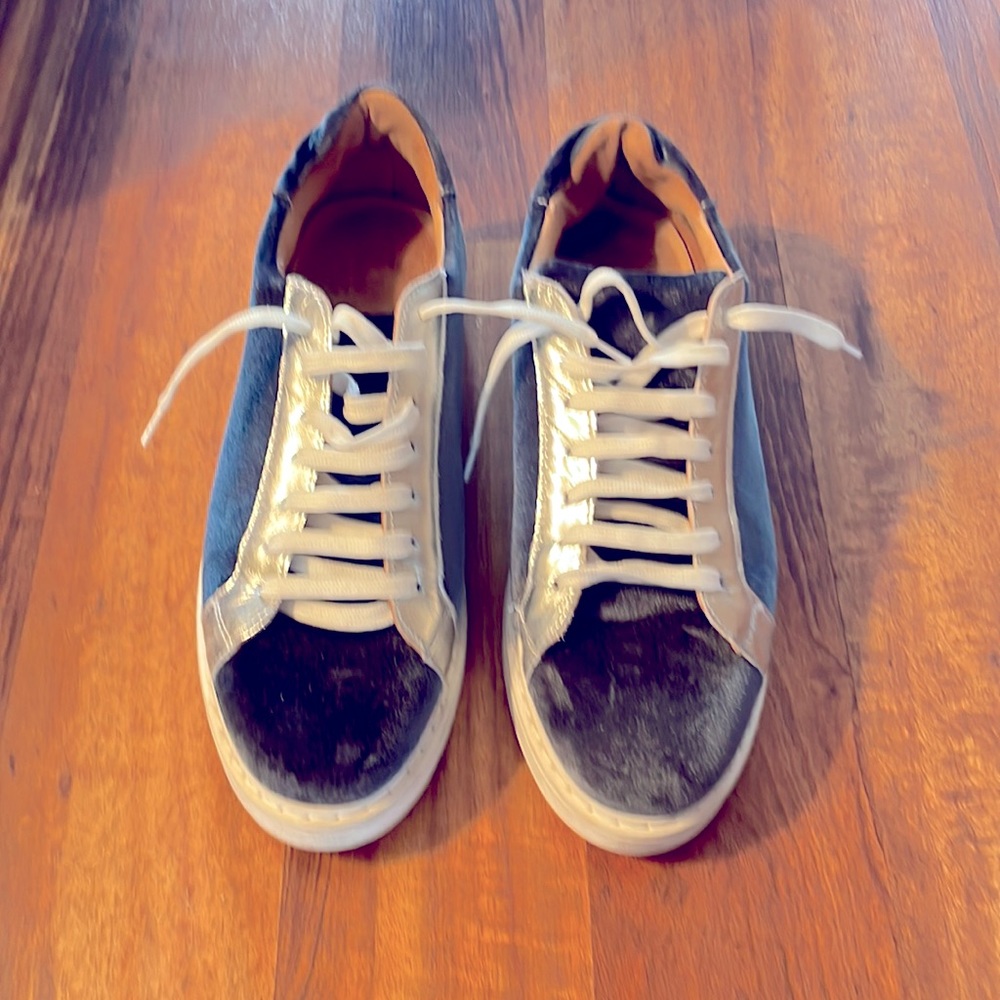 Barneys New York Blue Velvet and Silver leather Sneakers